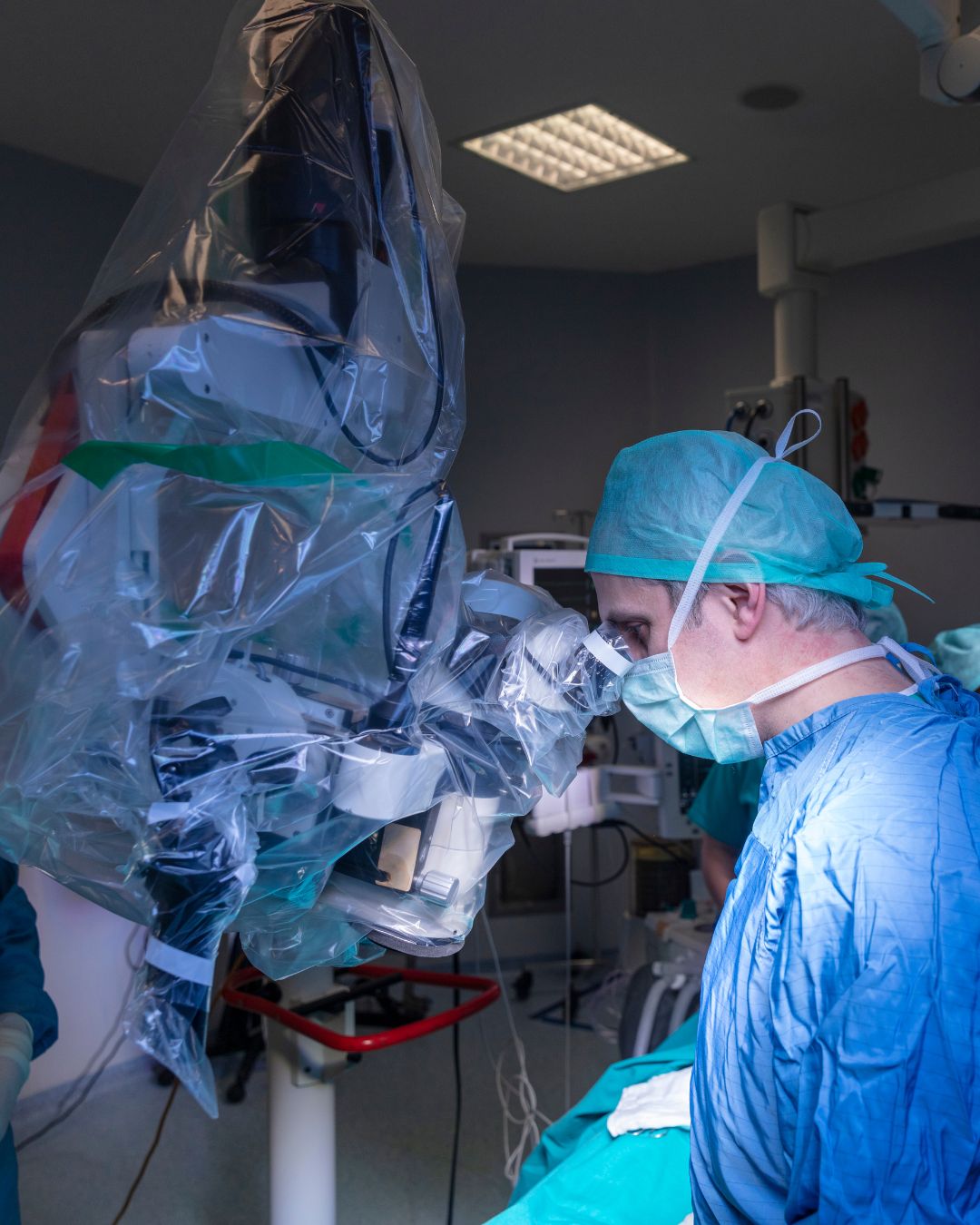 Dr. D K Chughh — Robotic Surgery Expert